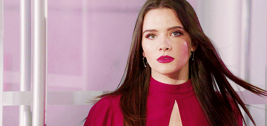 Katie Stevens (The Bold Type)
