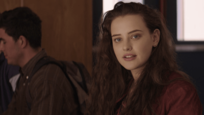 13 Reasons Why : Katherine Langford défend la scène du suicide d'Hannah