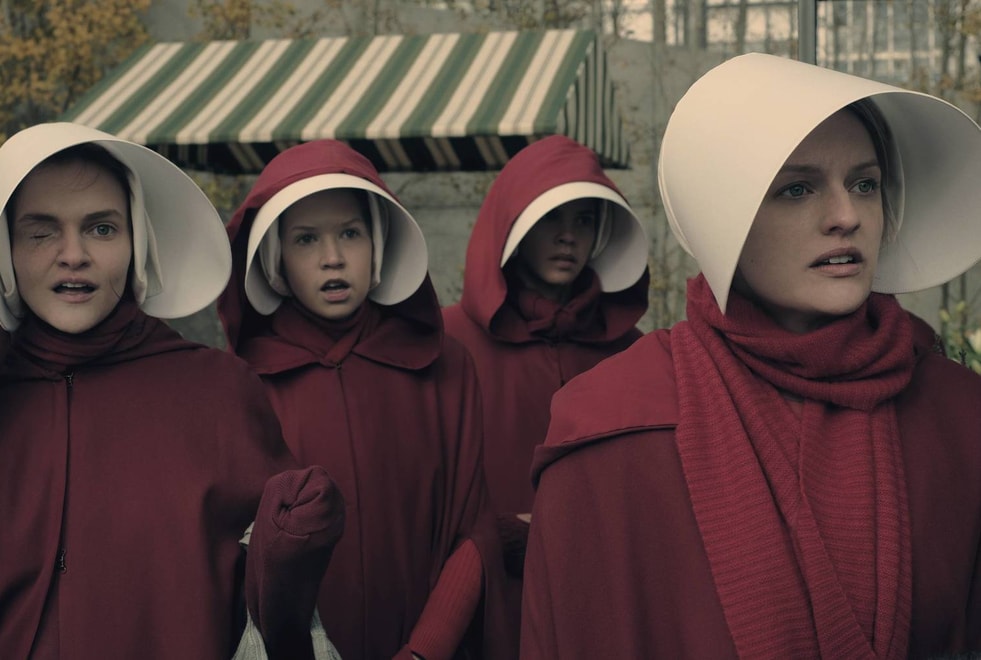 The Handmaid’s Tale : des manifestants s’inspirent du show pour défendre le planning familial