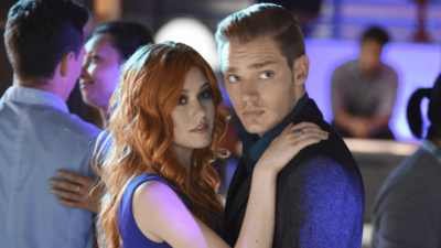 Shadowhunters : les sentiments de Clary pour Jace pourraient évoluer dans l'épisode 16