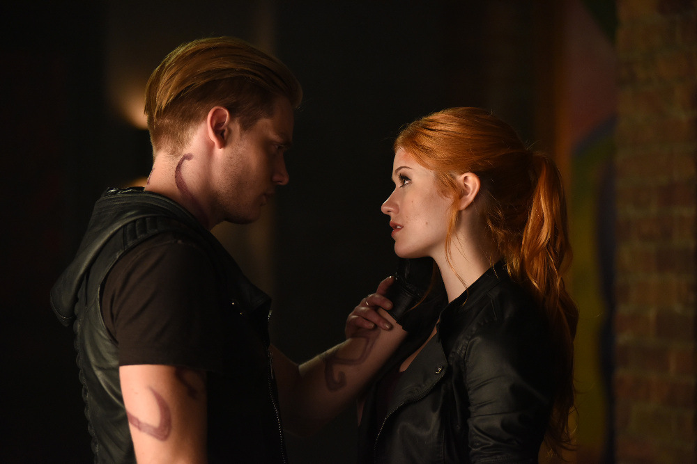 Shadowhunters saison 2 : Clace au coeur de l'épisode 16 !