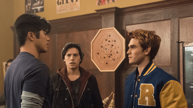 Riverdale : le showunner tease de la relation entre Archie et Reggie