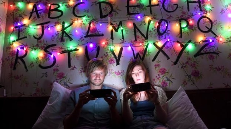 Bed'N'Binge : un hôtel dédié au binge-watching de séries a ouvert ?