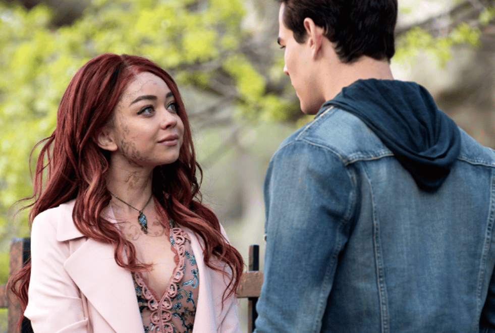 Shadowhunters : Sarah Hyland, recrutée pour une raison (très) drôle