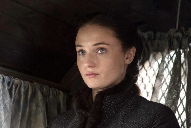 Game of Thrones : Sophie Turner (Sansa) a fait son éducation sexuelle en lisant les scripts