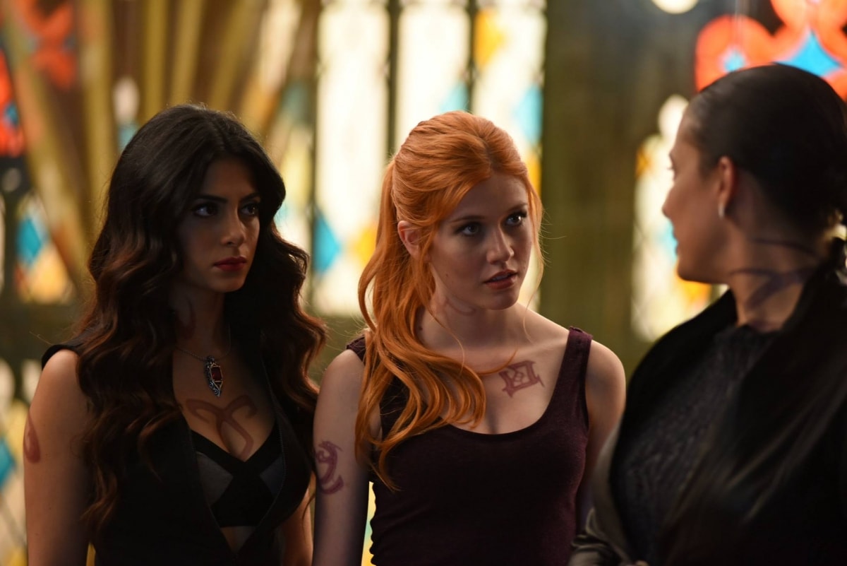 Shadowhunters : découvrez le visage de la grande méchante de la saison 3
