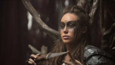 Alycia Debnam-Carey : 3 choses à savoir sur l&rsquo;interprète de Lexa dans The 100 !