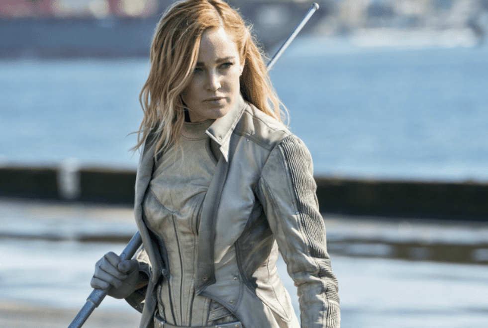 Legends of Tomorrow : Caity Lotz rêve d’une rencontre entre White Canary et Black Siren