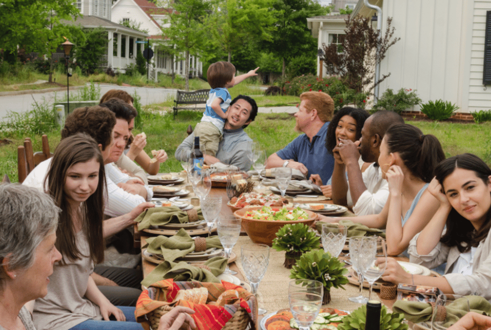 The Walking Dead : le retour de Glenn dans une scène coupée de la saison 7