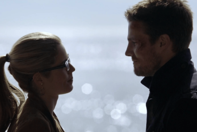 Arrow saison 6 : de l&rsquo;espoir pour le couple Olicity ?