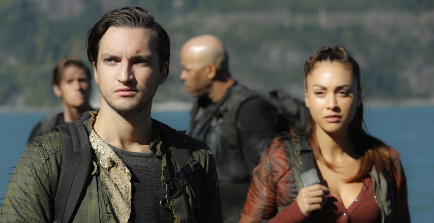 The 100 : une histoire d'amour entre Raven et Murphy dans la saison 5 ?