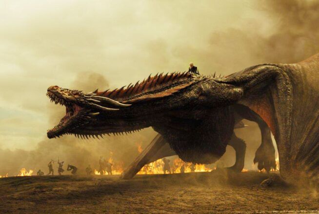 Game of Thrones saison 8 : quelle taille devrait faire le dernier dragon de Daenerys ?