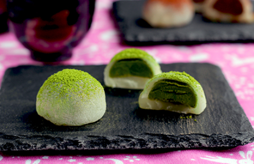 Un mochi au matcha, j'aime les desserts japonais