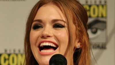 Holland Roden (Teen Wolf) dans la saison 3 de MacGyver, découvrez les photos