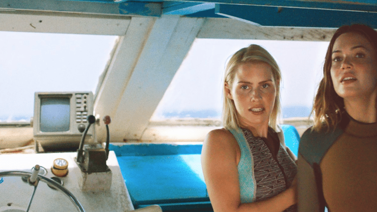 Claire Holt, l'actrice de The Originals affronte les requins blancs dans 47 Meters Down (interview)