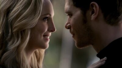 The Originals : Julie Plec tease la relation "électrique" de Klaus et Caroline