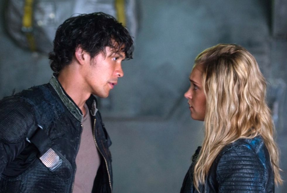 The 100 : enfin une romance Bellarke dans la saison 5 ?