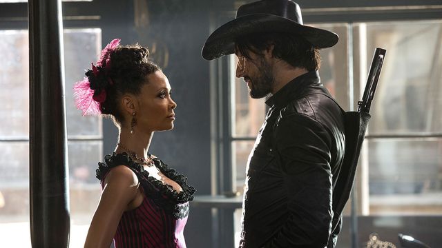 Westworld, Thandie Newton : "être nue donne beaucoup de pouvoir" (exclu)