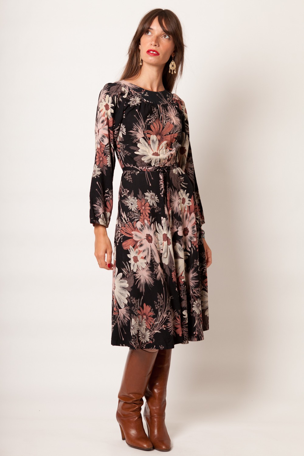 Une robe colorée style bohème