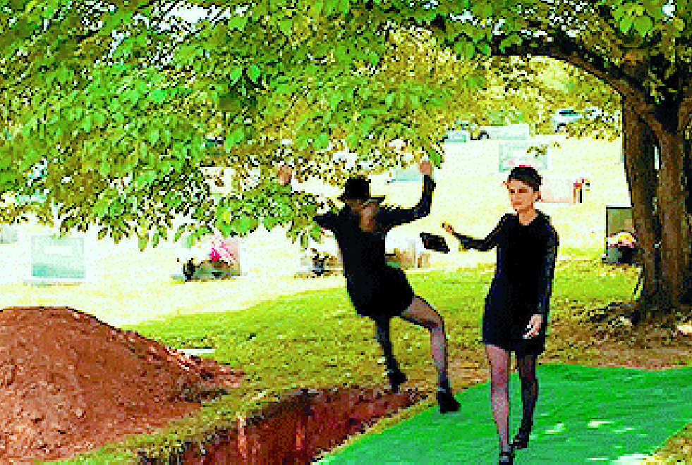 Dynasty 1×02 : Les meilleures réactions au catfight Fallon/Cristal
