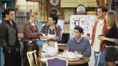 Friends : L’épisode de Thanksgiving qui a TOUT changé pour Monica