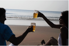 Par une petite soirée à la plage 