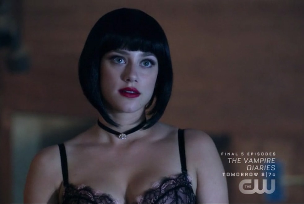 Riverdale : un fan prouve que le tueur à la cagoule est Dark Betty et…