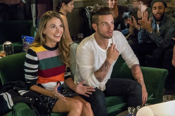 entertainment-2015-12-younger-liza-josh-season-2-main-min