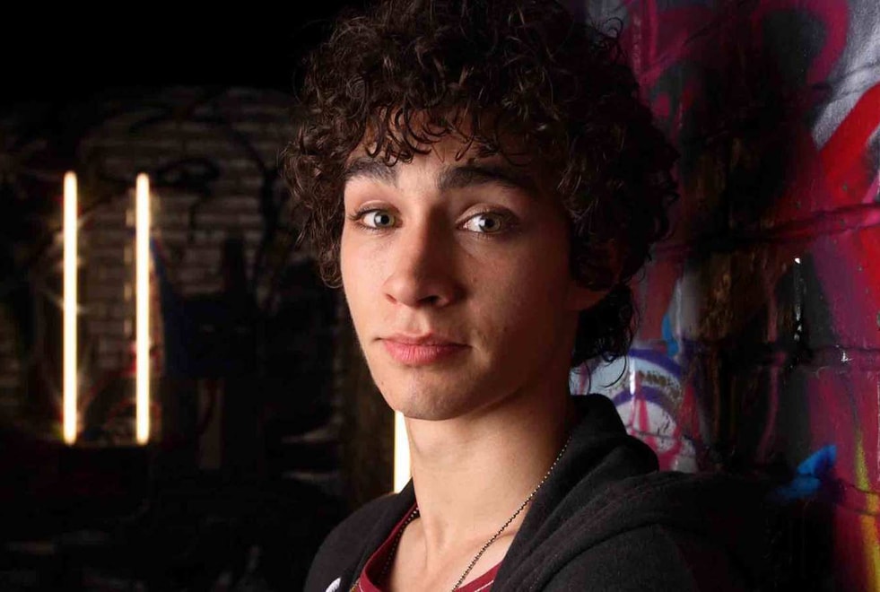 Robert Sheehan (Misfits) rejoint The Umbrella Academy sur Netflix !