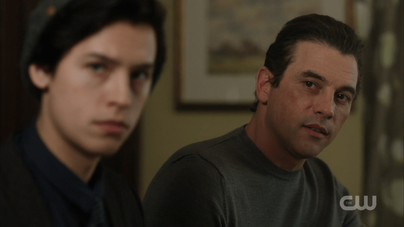 Riverdale : qui pour jouer la mère de Jughead ? Skeet Ulrich a une idée