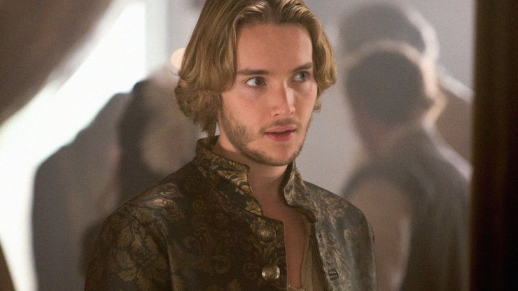 Reign : Toby Regbo (Francis) à Paris pour rencontrer ses fans