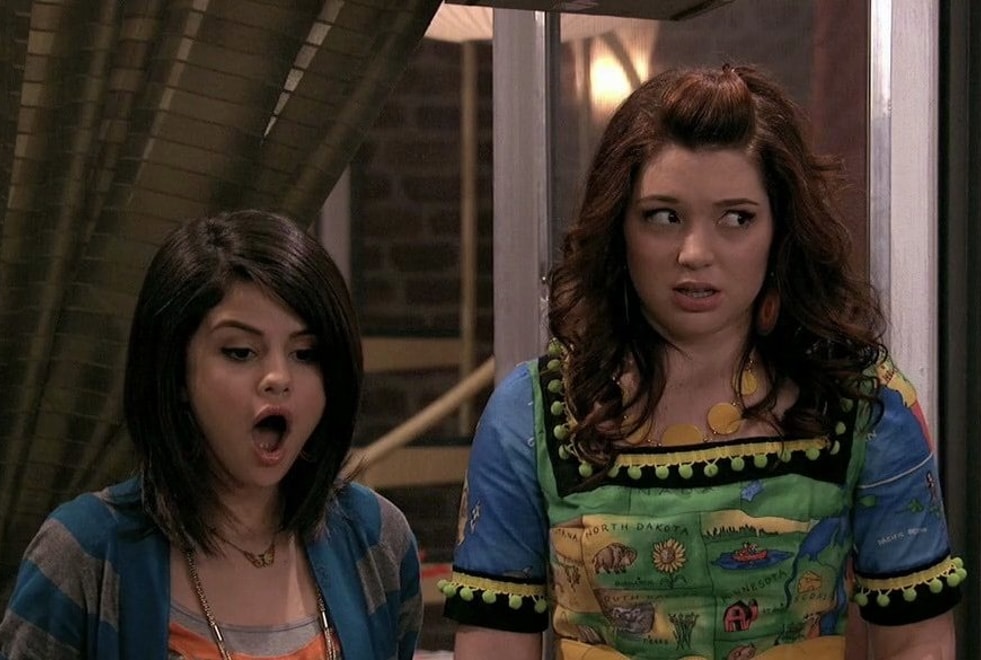 Comment a réagi Selena Gomez devant la première des Sorciers de Waverly Place ?