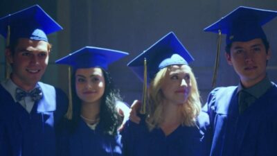 Riverdale : Camila Mendes ne pensait pas que ses co-stars deviendraient ses BFFs