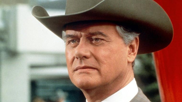 j-r-ewing-dallas série10 anecdotes qui vous feront voir les séries des années 80 autrement