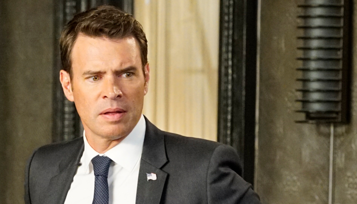 Jake Ballard dans Scandal