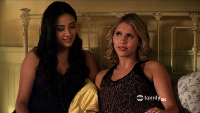 Pretty Little Liars, claire holt