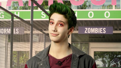 ZOMBIES : notre interview EXCLU de Milo Manheim, la star du Disney Channel Original Movie !