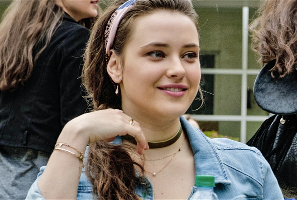 Love, Simon : Katherine Langford fait son coming-out dans un extrait inédit