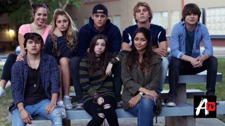 Tagged : la série terrifiante avec des stars de 13RW et TWD arrive sur ELLEGirlTV