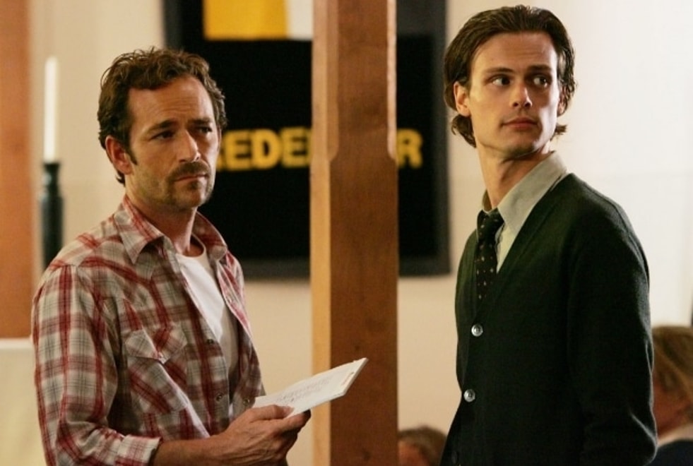 Esprits Criminels : Luke Perry reviendra pour le 300ème épisode de la série
