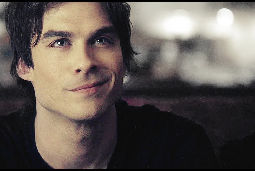 Dis-nous ton mois de naissance, on devinera quel est le rôle de Damon Salvatore dans ta vie