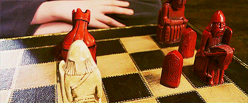 Tu joues aux échecs version sorciers 