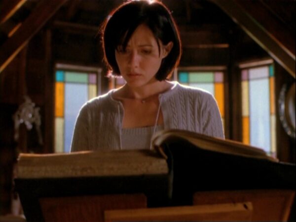 prue halliwell livre ombres