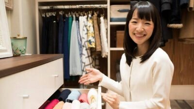 Tidying up : top 10 des réactions les plus hilarantes devant la série de Marie Kondo