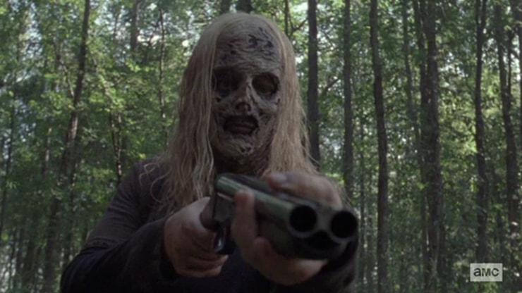 The Walking Dead saison 9 : l'arrivée terrifiante d'Alpha et Beta dans l'épisode 9 (Vidéo)