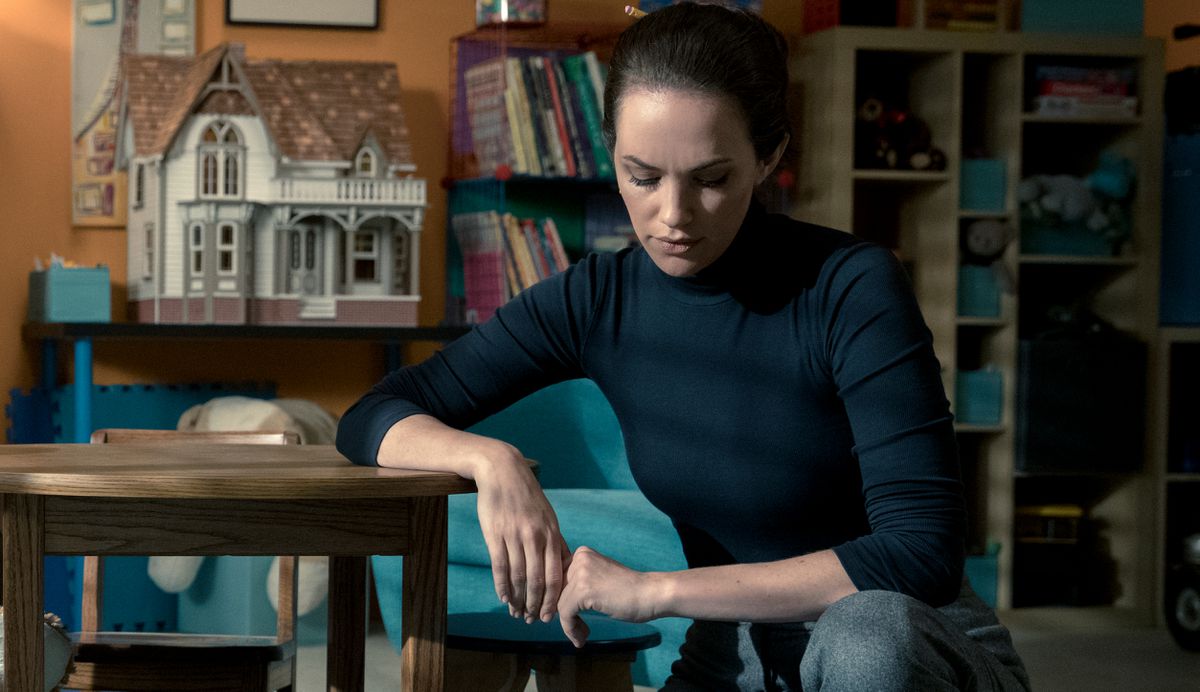 theo crain - the haunting of hill house