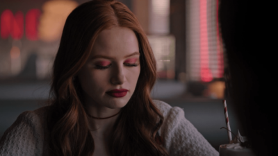 Riverdale : Madelaine Petsch révèle avoir été harcelée à cause de... Cheryl