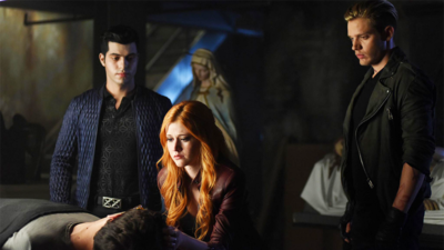 Shadowhunters : David Castro (Raphael) confirme son départ, les fans sont inconsolables