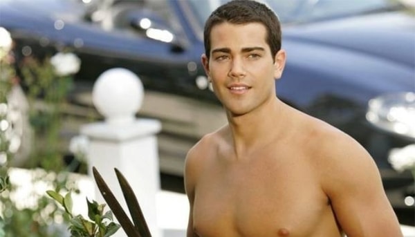 john rowland, desperate housewives