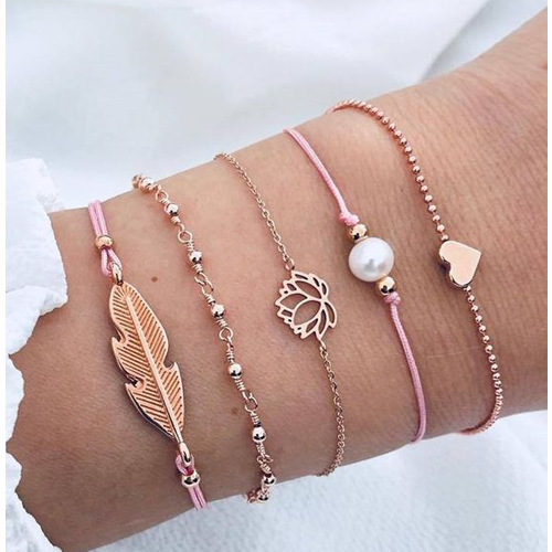 Des bracelets